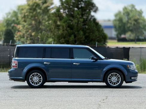 Used 2018 Ford Flex SEL w/ Equipment Group 202A FWD image 7