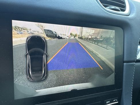 Used 2024 Porsche 718 Cayman image 9