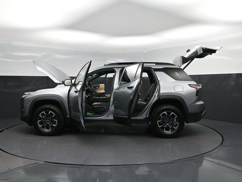 New 2026 Chevrolet Equinox ACTIV w/ Convenience Package III FWD image 46