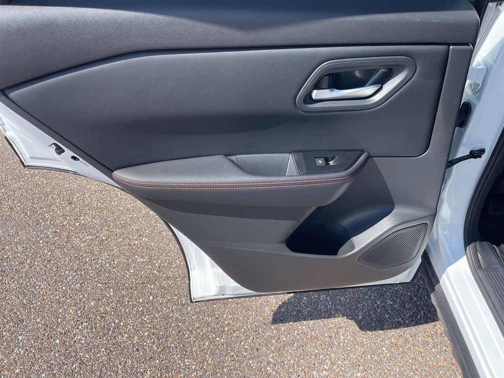 Certified 2025 Nissan Rogue SV AWD/4WD image 24