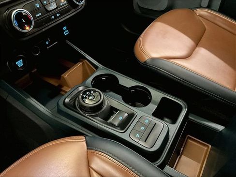 Used 2022 Ford Maverick Lariat FWD image 16