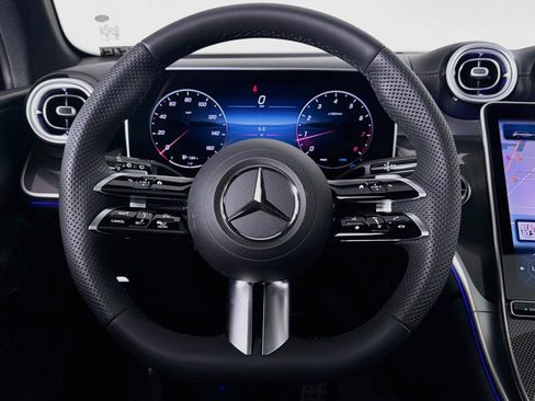 Certified 2026 Mercedes-Benz GLC 300 image 19
