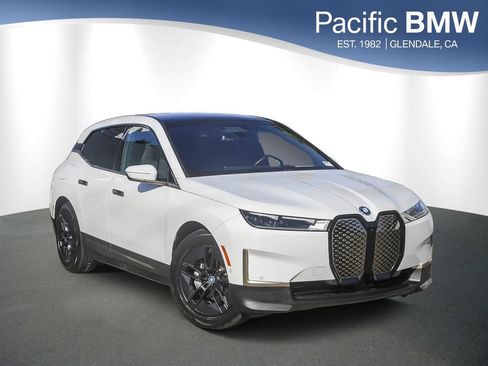 Used 2023 BMW iX xDrive50 w/ Premium Package AWD/4WD image 1