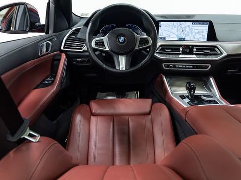 Used 2022 BMW X6 xDrive40i w/ M Sport Package image 3