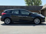 Used 2018 Ford Focus SE image 6