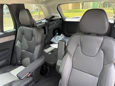 New 2026 Volvo XC90 T8 Ultra w/ Protection Package Premier AWD/4WD image 23