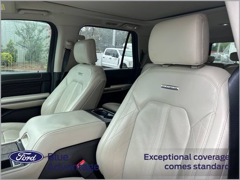 Used 2019 Ford Expedition Platinum RWD image 11