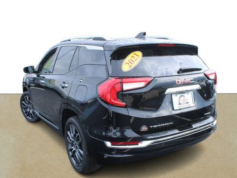 Used 2023 GMC Terrain Denali w/ Black Diamond Edition AWD/4WD image 6