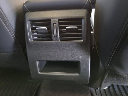 Used 2026 Mitsubishi Outlander LE AWD/4WD image 32
