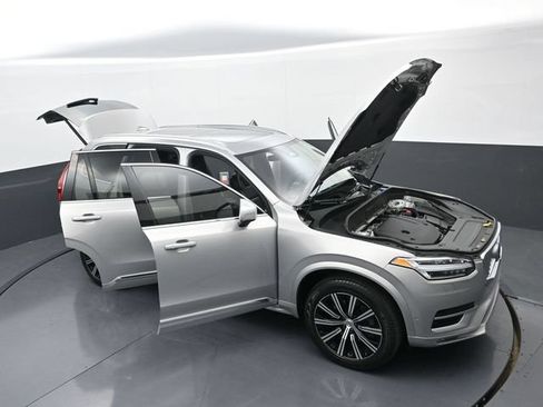 Used 2024 Volvo XC90 B6 Plus AWD/4WD image 38