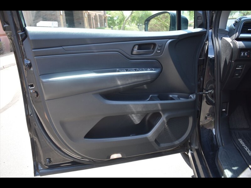Used 2021 Honda Odyssey EX-L image 18