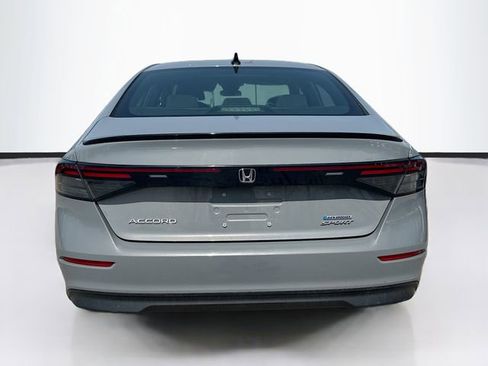 Used 2023 Honda Accord Sport image 3