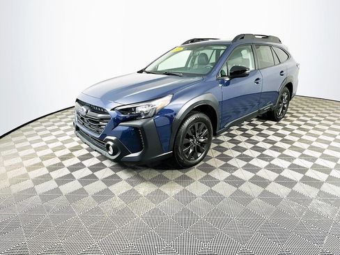 Certified 2025 Subaru Outback Onyx Edition image 5