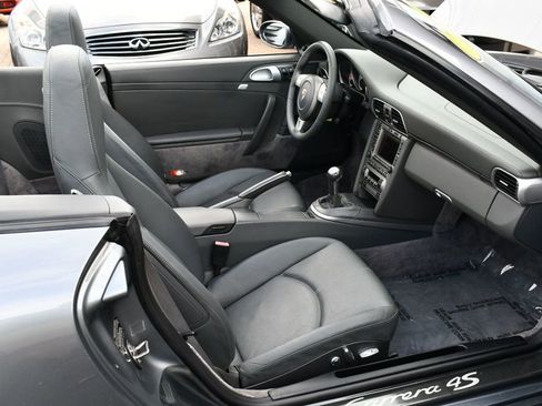 Used 2006 Porsche 911 Carrera 4S image 61