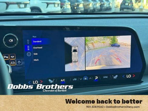 Used 2026 Chevrolet Traverse LT w/ Driver Confidence Package FWD image 31