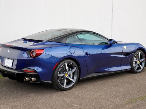 Certified 2023 Ferrari Portofino M image 40