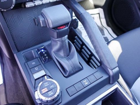 New 2026 Toyota Tacoma TRD Off-Road AWD/4WD image 24
