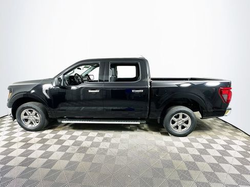 Used 2025 Ford F150 XLT w/ Equipment Group 301A Standard RWD image 6
