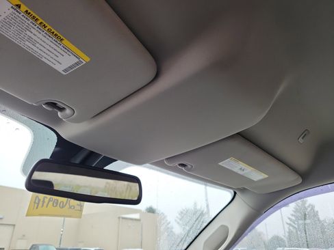 Used 2018 RAM 1500 Express image 30