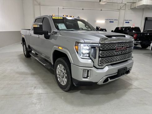Used 2022 GMC Sierra 2500 Denali image 4