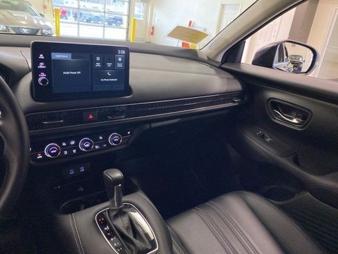 Used 2026 Honda HR-V EX-L image 13
