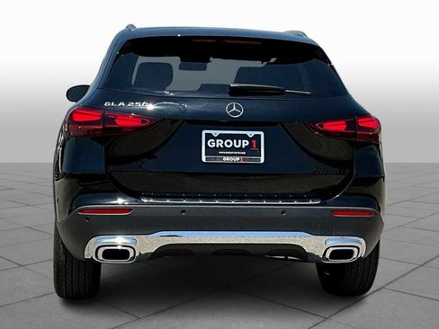 New 2026 Mercedes-Benz GLA 250 image 5