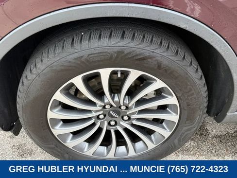 Used 2020 Lincoln Aviator Reserve w/ Equipment Group 201A AWD/4WD image 12