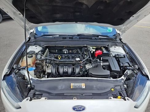 Used 2014 Ford Fusion SE FWD image 26