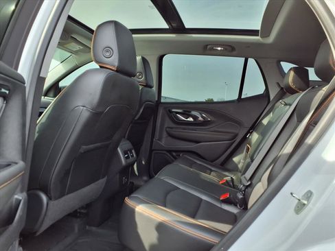 Used 2022 GMC Terrain AT4 w/ Infotainment Package II image 29