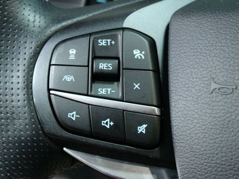 Used 2020 Ford Explorer ST image 23