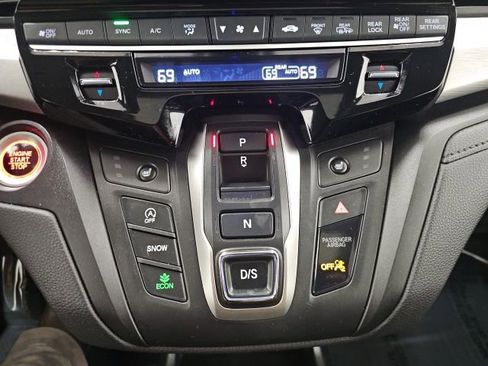 Used 2025 Honda Odyssey EX-L image 22