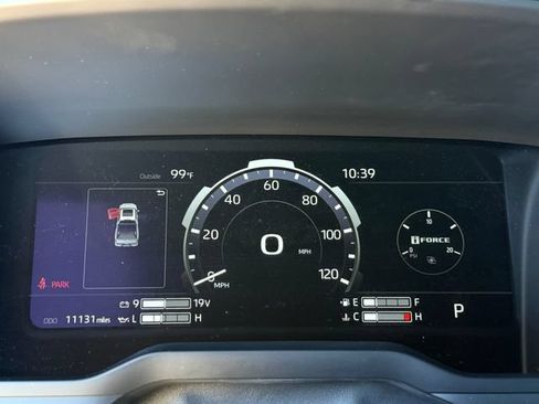 Used 2026 Toyota Tundra Limited w/ Power Package AWD/4WD image 18