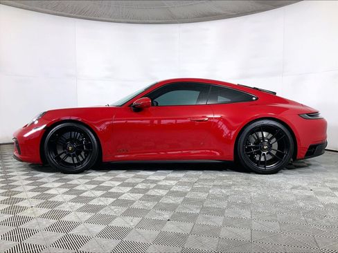 Certified 2024 Porsche 911 Carrera GTS RWD image 2