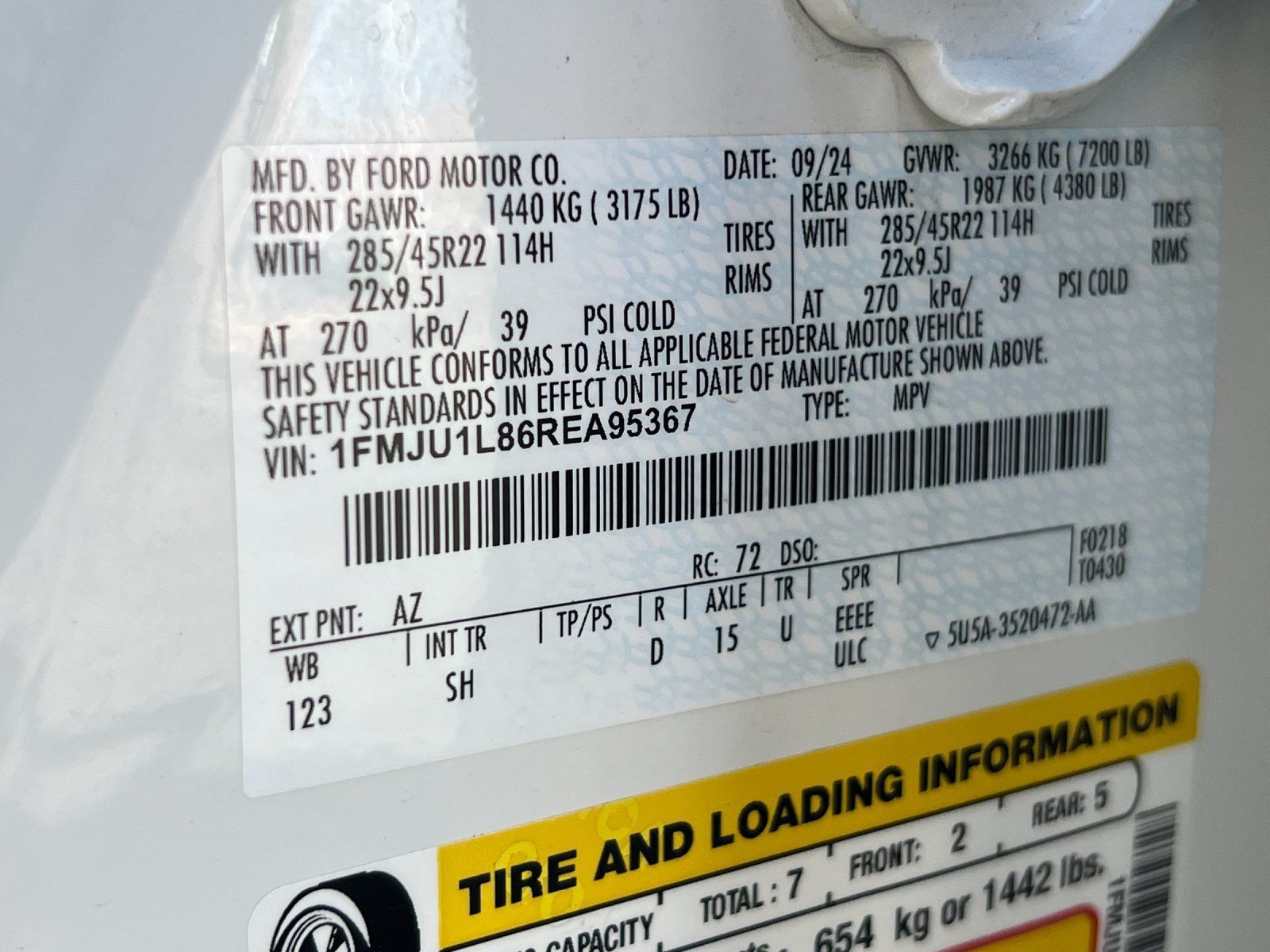 Used 2024 Ford Expedition Platinum RWD image 29