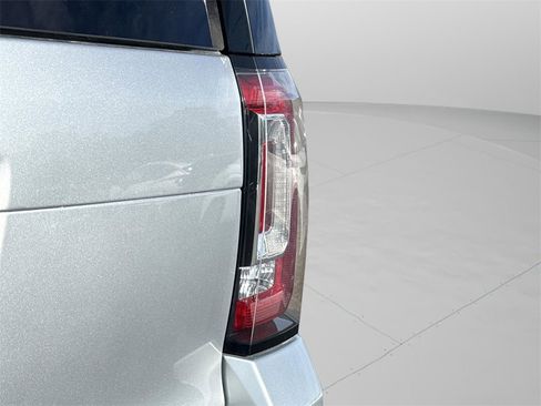 Used 2018 GMC Yukon SLT w/ Open Road Package image 45