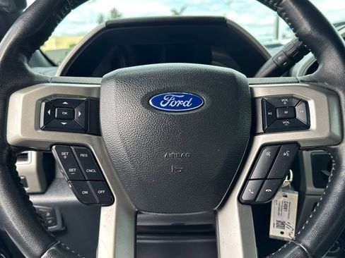 Used 2022 Ford F250 Lariat w/ Lariat Value Package image 34