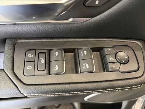New 2026 RAM 1500 Laramie w/ Night Edition AWD/4WD image 17