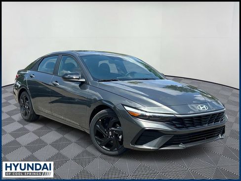 New 2026 Hyundai Elantra SEL Sport FWD image 1