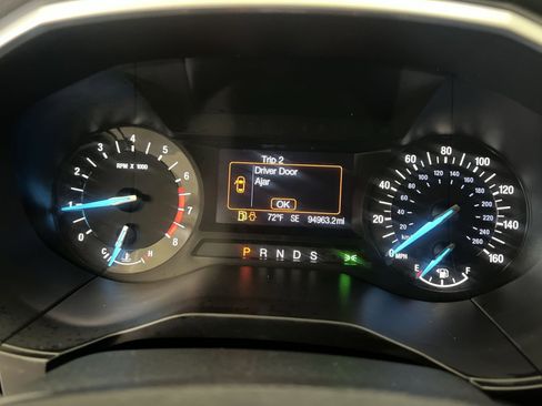 Used 2016 Ford Edge SEL image 21