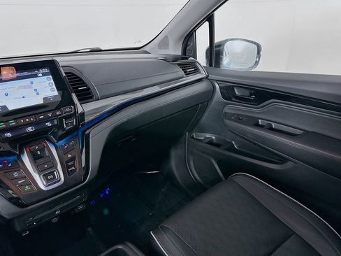 Used 2022 Honda Odyssey Elite image 32