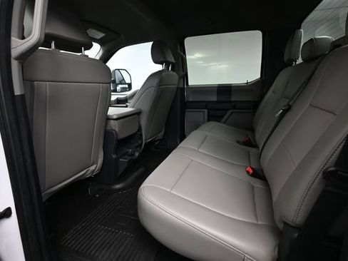 Used 2022 Ford F250 XL w/ Power Equipment Group AWD/4WD image 40