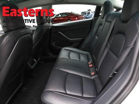 Used 2023 Tesla Model 3 Standard Range image 19