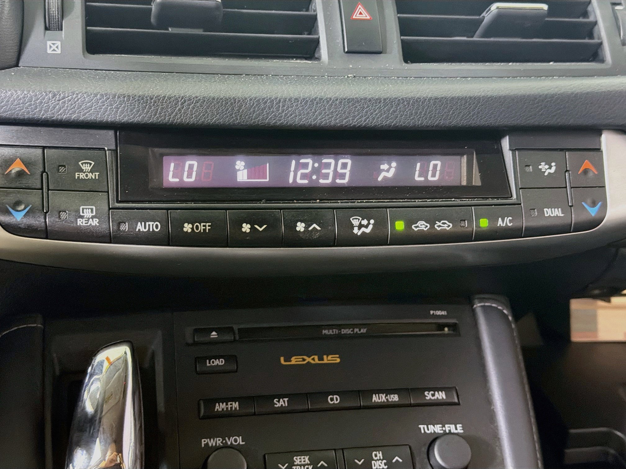 Used 2012 Lexus CT 200h Premium w/ Premium Audio Pkg FWD image 23