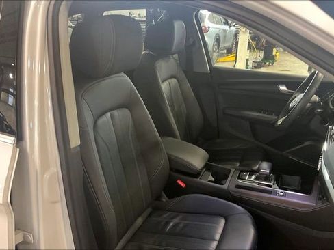 Certified 2023 Audi Q5 2.0T Premium Plus w/ Premium Plus Package image 7