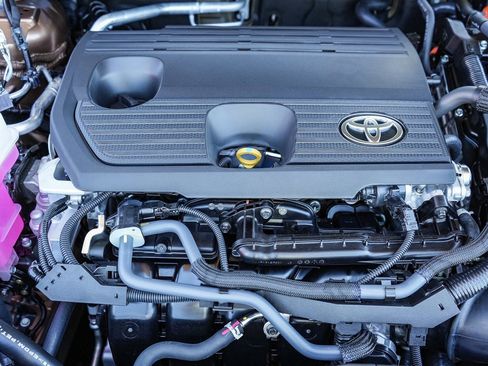 New 2025 Toyota Crown Signia Limited image 15