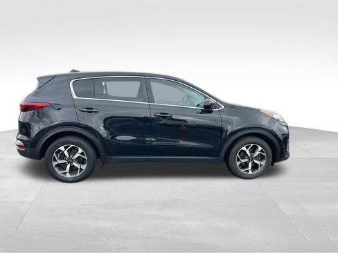 Certified 2021 Kia Sportage LX image 9