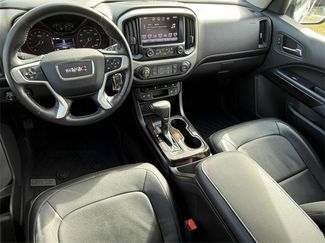 Used 2016 GMC Canyon SLT video 2