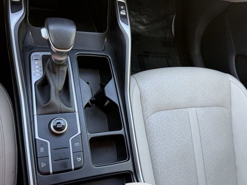 Certified 2022 Kia Sorento S FWD image 27
