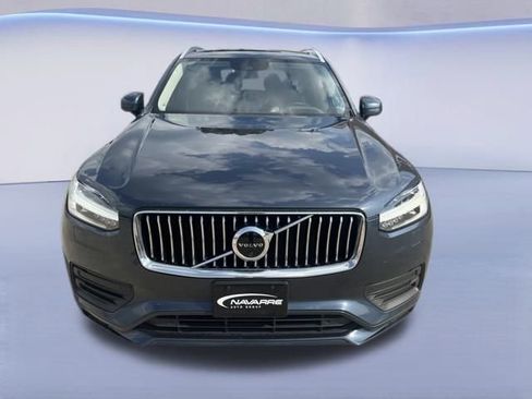 Used 2022 Volvo XC90 T6 Momentum w/ Advanced Package image 3