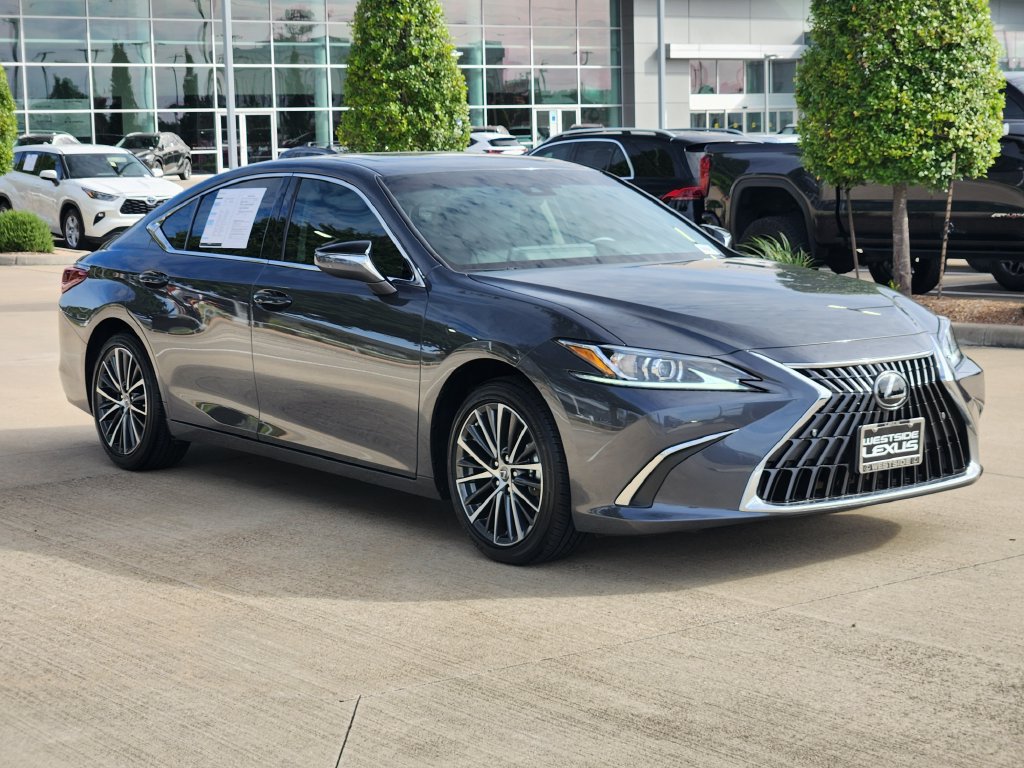 Certified 2025 Lexus ES 350 w/ Premium Package FWD image 3